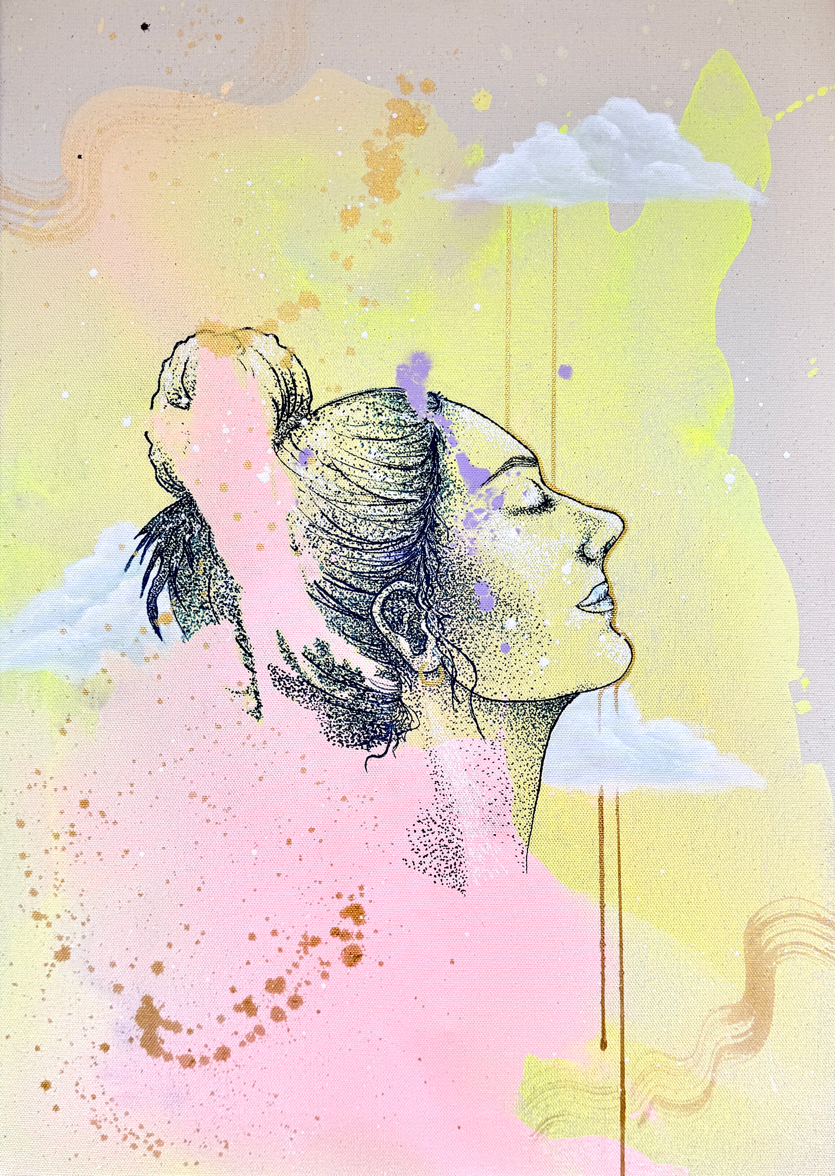 Kunstwerk von Sophie Drummer mit einer ruhigen Frauenzeichnung, eingebettet in sanfte Farbspritzer und Wolken. Inspiriert vom Gefühl innerer Geborgenheit.