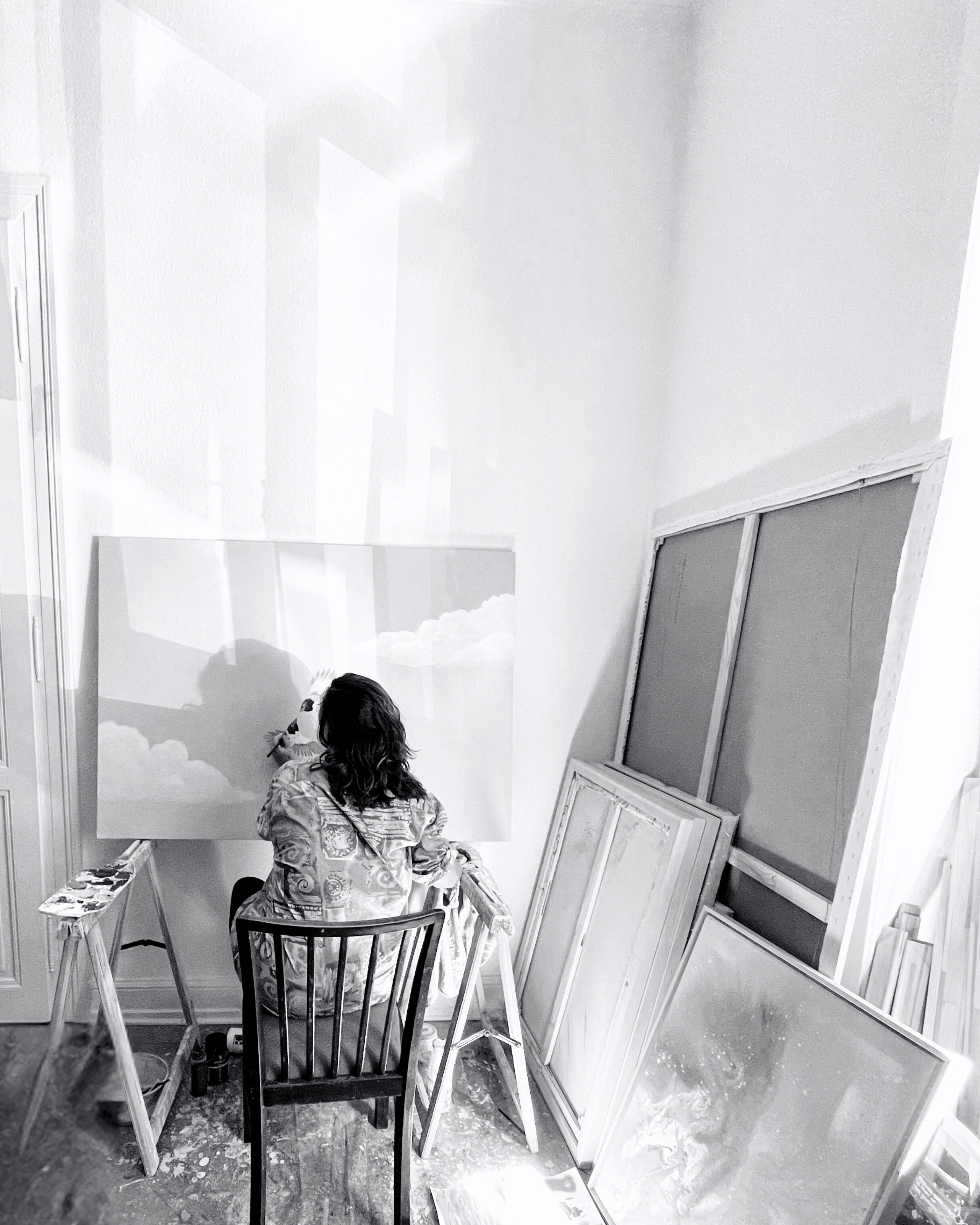 Zeitgenössische abstrakte Kunst aus Wiesbaden - Sophie Drummer erschafft in ihrem Atelier Kunstwerke voller Ausdruckskraft und Tiefe